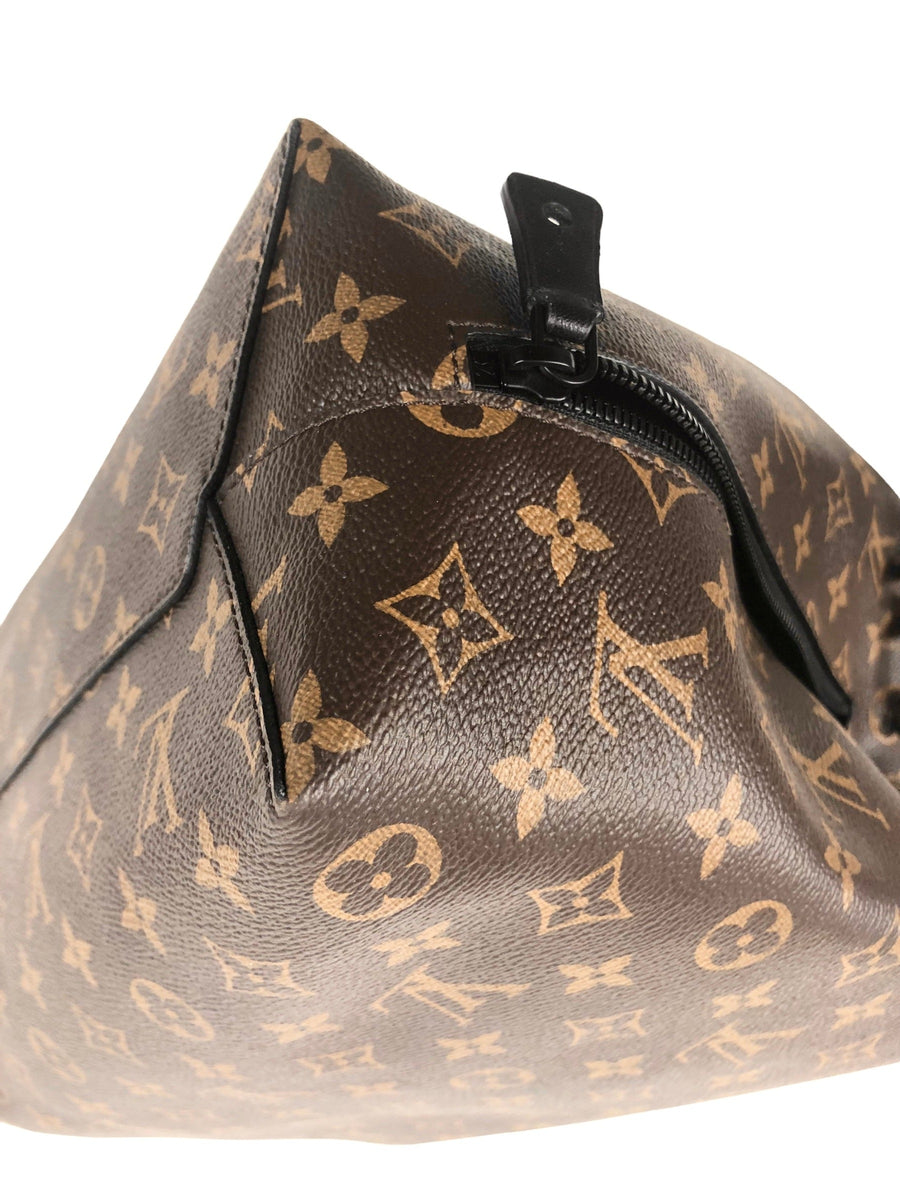 Louis Vuitton Monogram Atlantis MM - Brown Shoulder Bags, Handbags -  LOU389600