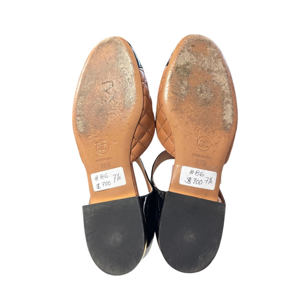 Chanel Turnlock Interlocking CC Logo Mary Jane Flats Size 7.5 | IT 37.5