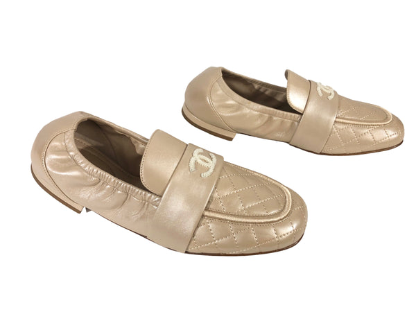 Laminated Lambskin Quilted Elastic CC Moccasin Loafers | Size US 8 - IT 38.5