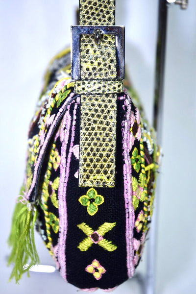Fendi | Vintage Baguette Shoulder bag Green/Black Beaded