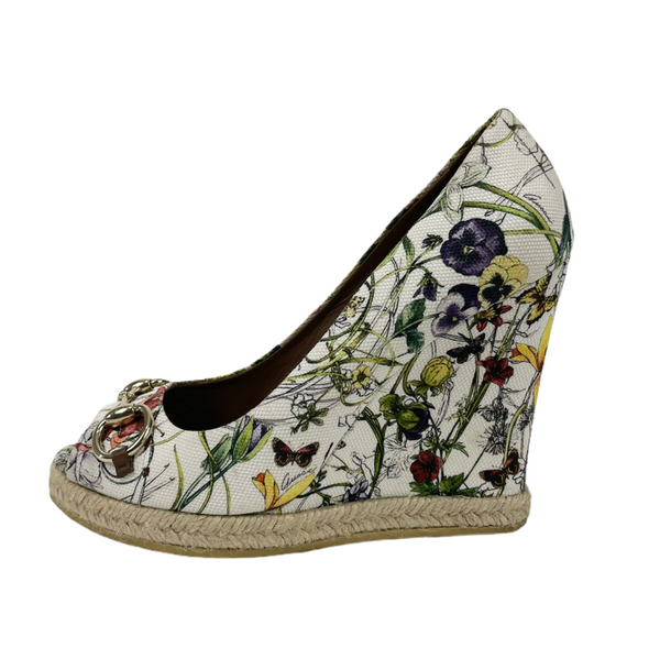 White Flora Print Canvas Horsebit Peep Toe Wedges | Size 39