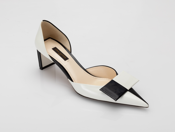 Black and White Leather D'Orsay Bow Pointed Toe Pumps | Size 38