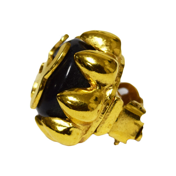 Chanel | Clip-On Claw Earrings