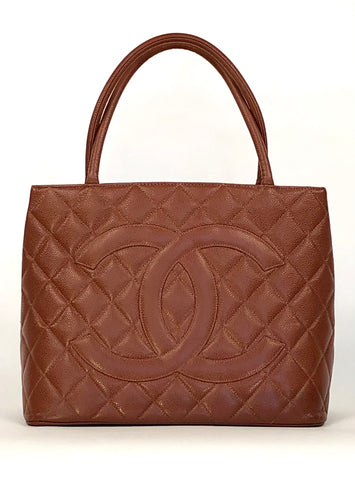 Medallion Quilted Caviar Leather Handbag Tote