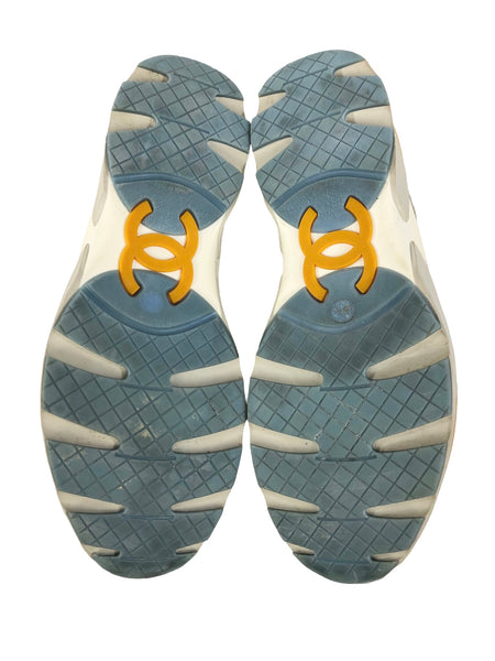 Interlocking Tweed Gold Silver Low Top Sneakers | Size US 8.5 - IT 39.5
