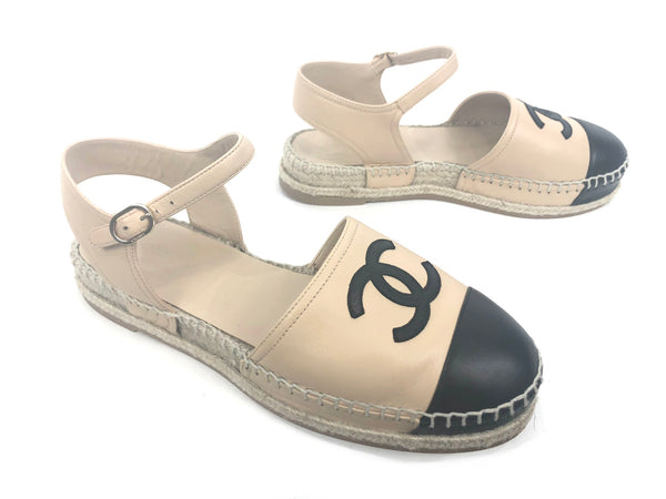 Cap Toe Black and Beige Lambskin CC's Turnlock Espadrille  Sandal | Size 8