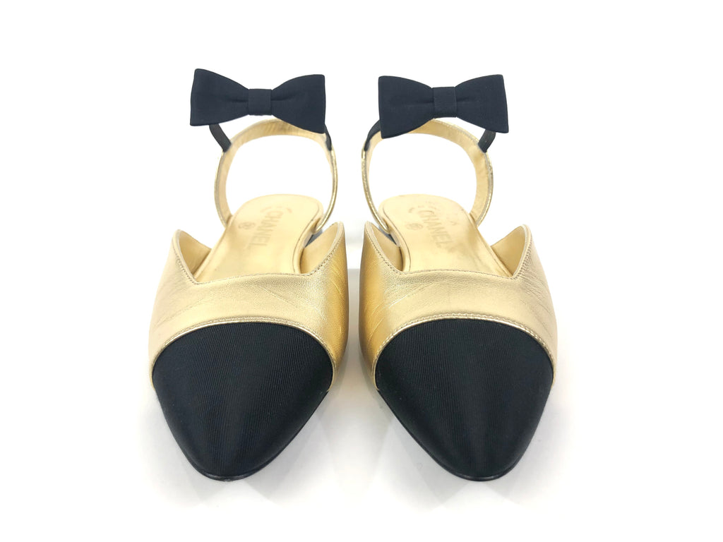 Chanel White/Black Leather Cap Toe Elastic Ballet Flats Size 9