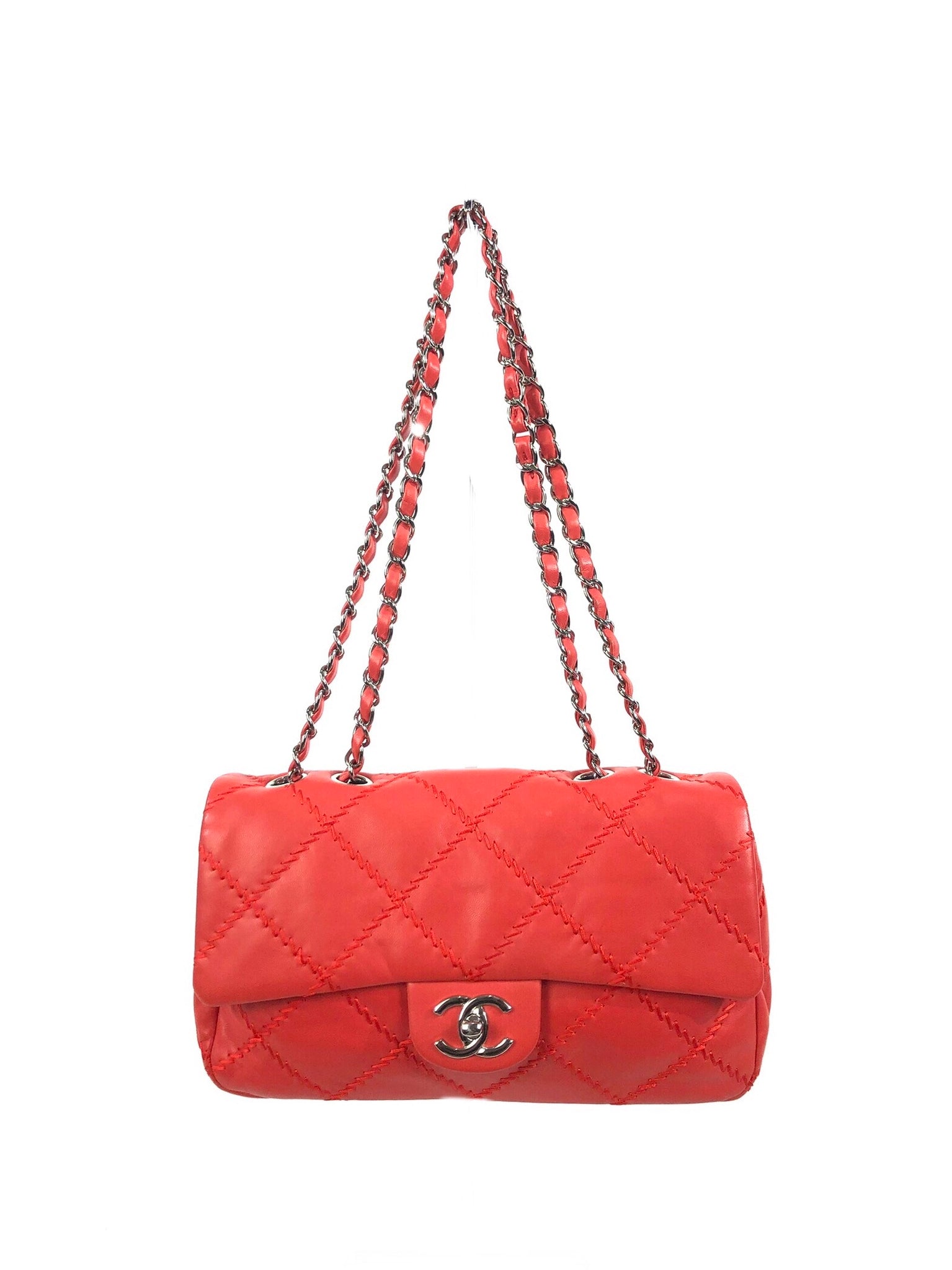 CHANEL Large Quilted Classic Flap Lambskin Leather Shoulder Bag Red