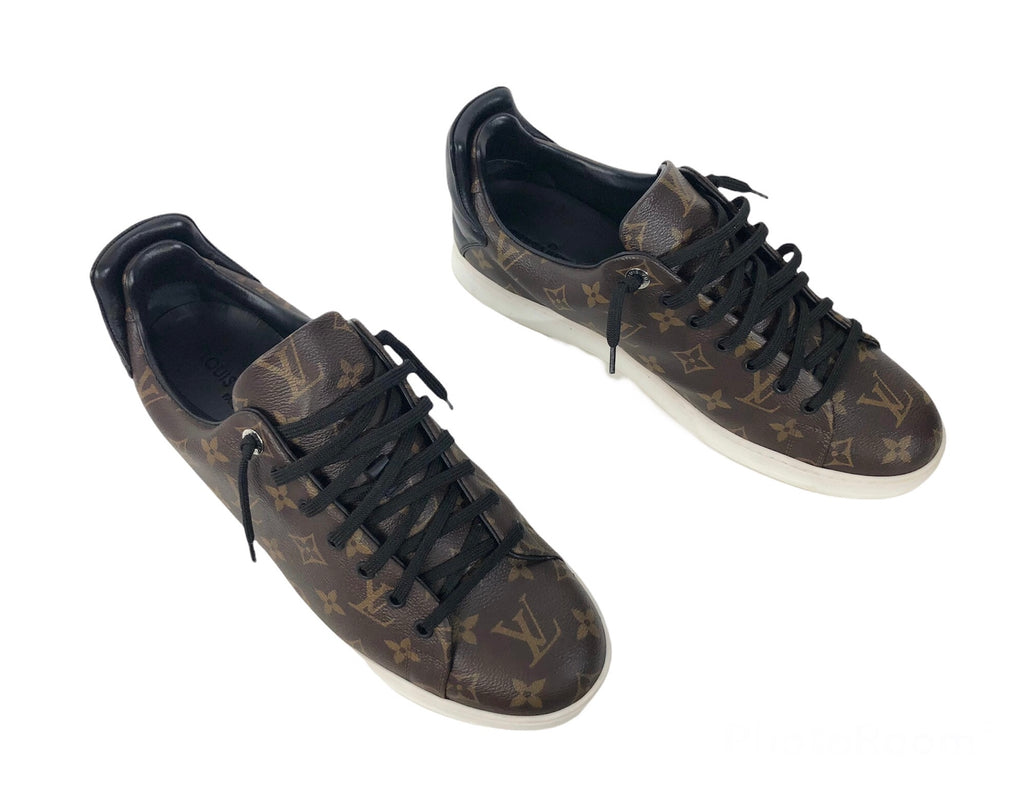 LV frontrow mens shoes  Louis vuitton sneakers, Louis vuitton