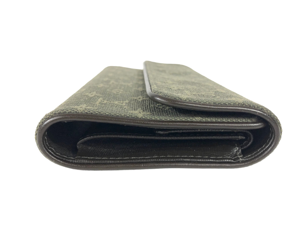 Sarah Mini Lin Monogram Wallet Green – Baggio Consignment