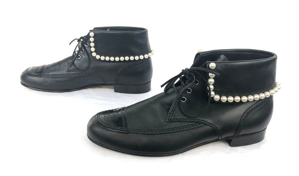 Lace Up Ankle Boots with Faux Pearls | Size US 9 - IT 40