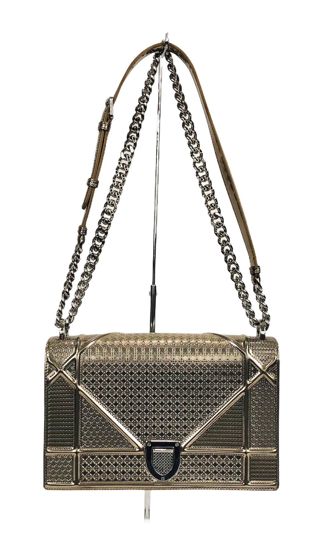 Champagne Metallic Micro Cannage Diorama Medium Convertible Bag – Baggio  Consignment