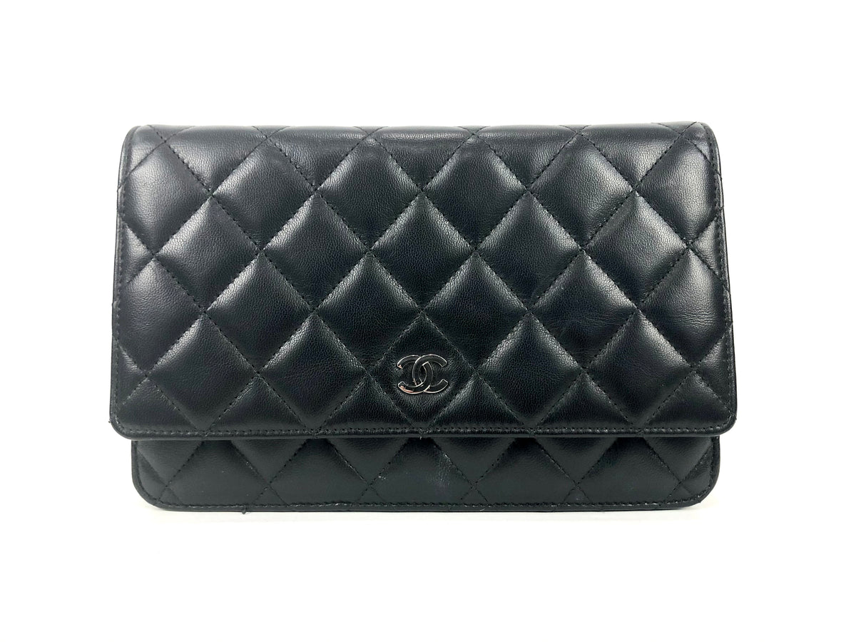 Chanel Chain Wallet Classic Wallet on Chain, Black