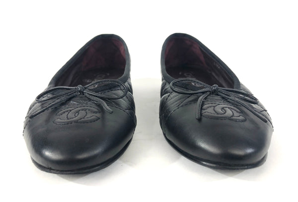 Aged Calfskin Interlocking CC Logo Leather Ballet Flats | Size US 6.5 - EU 37