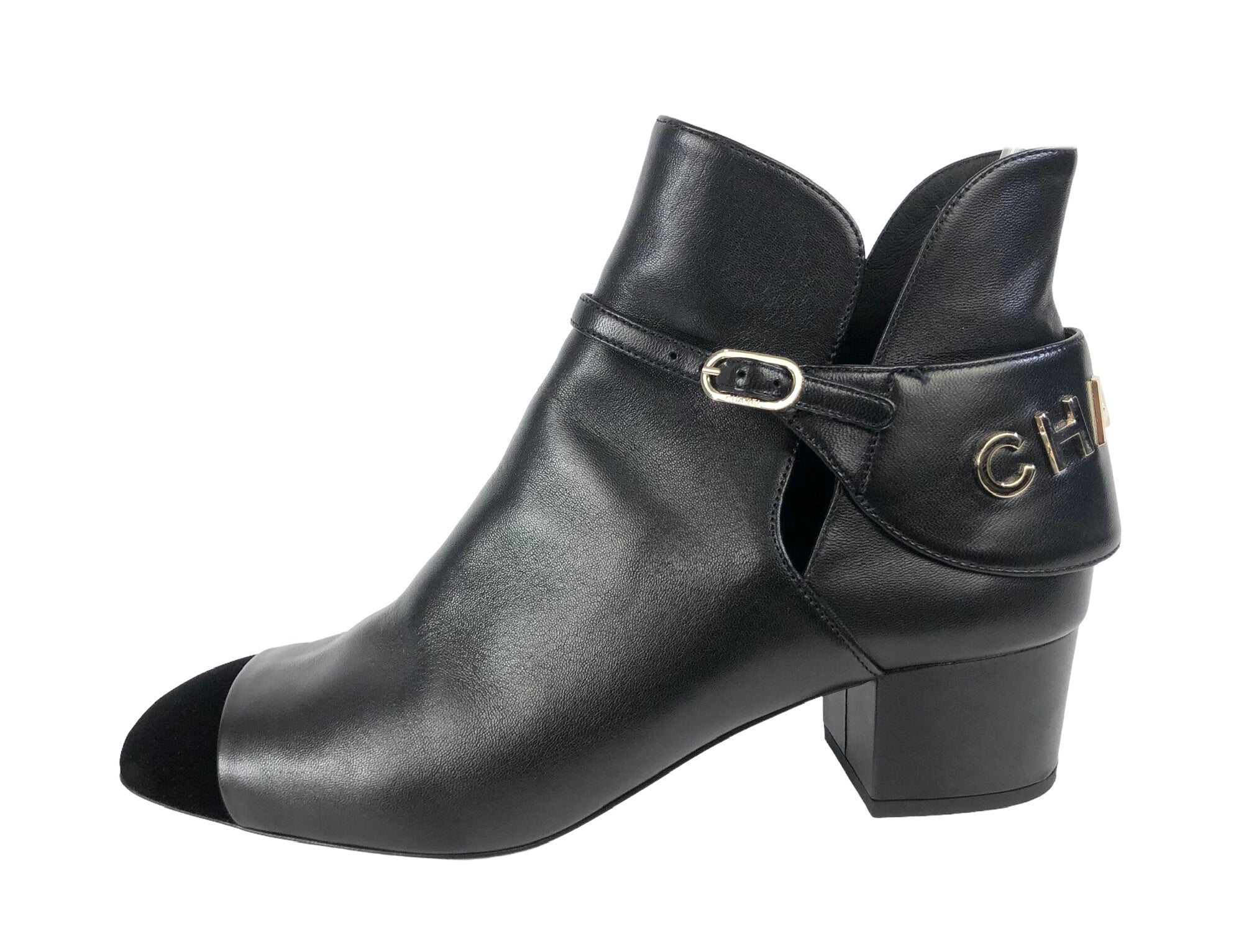 Chanel Black Leather Ankle Boots With CC Patent Cap Toe Size 38.5