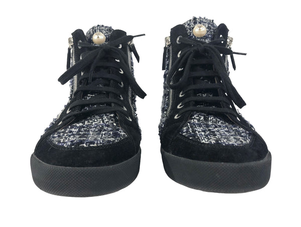 Tweed High Top Sneakers Interlock CC on Pearl | Size US 9 - IT 39.5