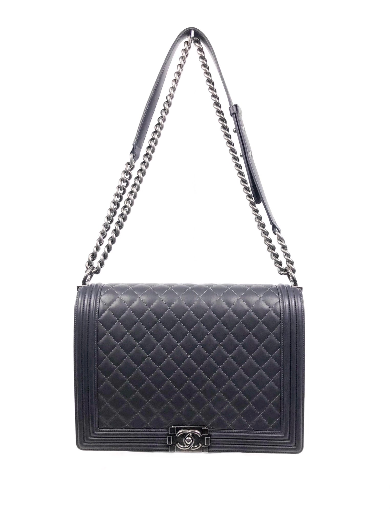Chanel Black Quilted Leather Large Boy Flap Bag at 1stDibs