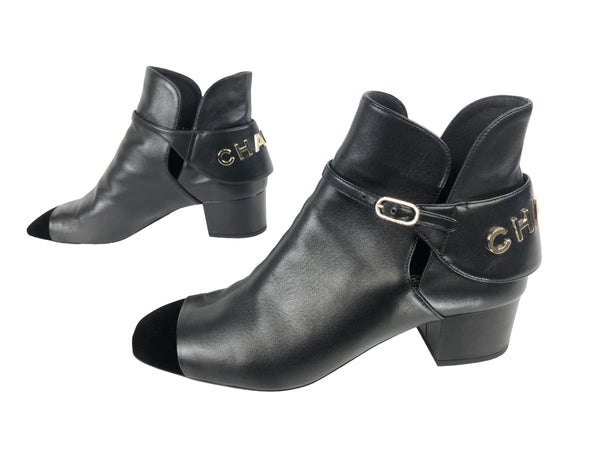 Lambskin Velvet Cap Toe Ankle Boots | Size US 10 - IT 40