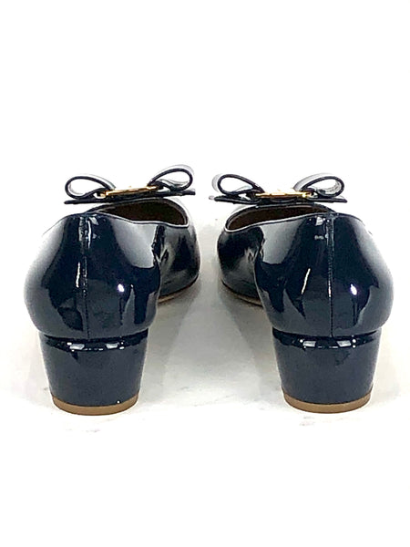 Navy Vara Patent Leather Pumps | Size 8B